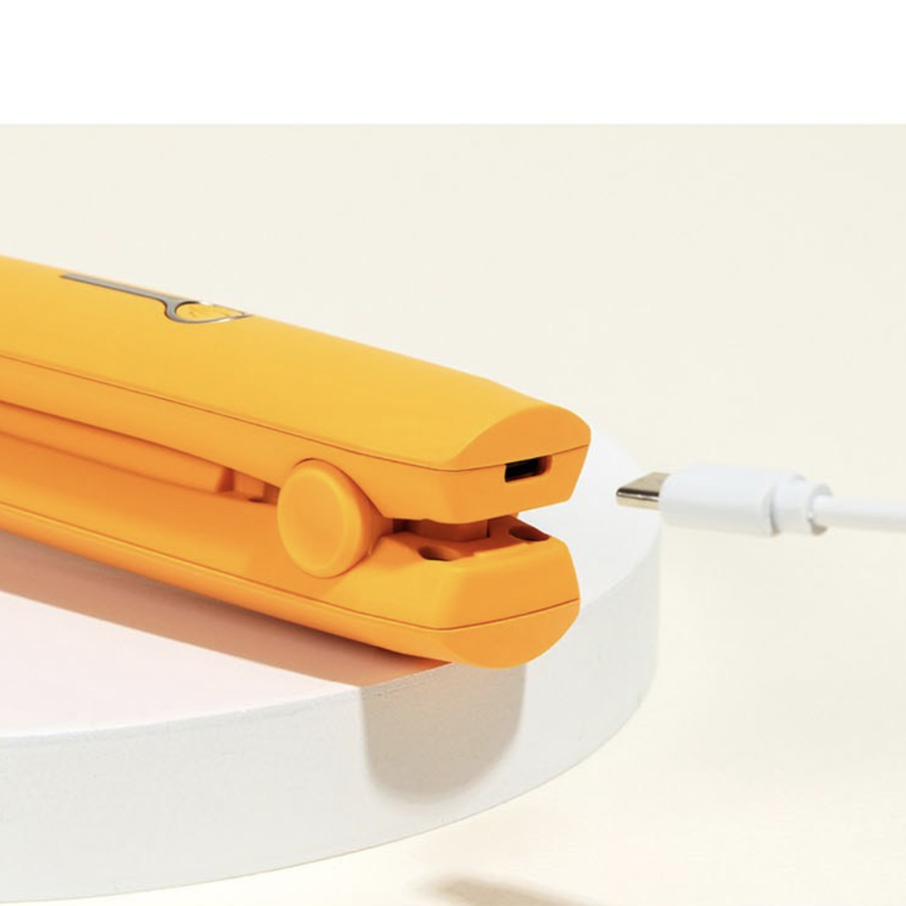 Kakao Friends Wireless Mini Hair Straightener – Chunsik Edition