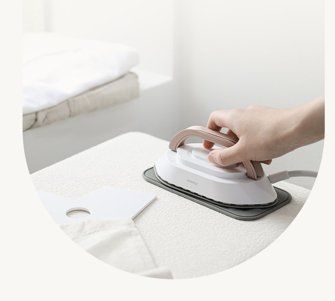 Ultra-Compact & Powerful Travel Iron Set