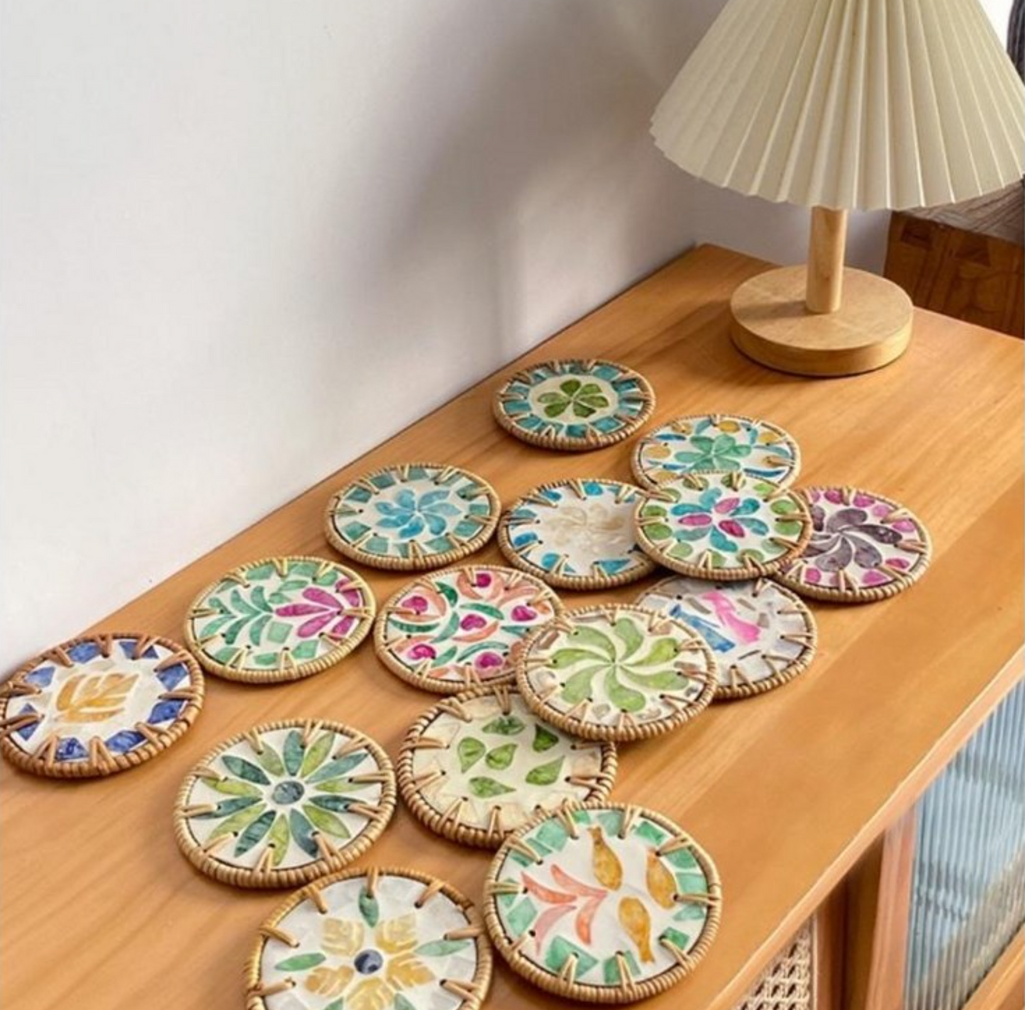 Natural Rattan & Nacre Handmade Coaster 1-Piece